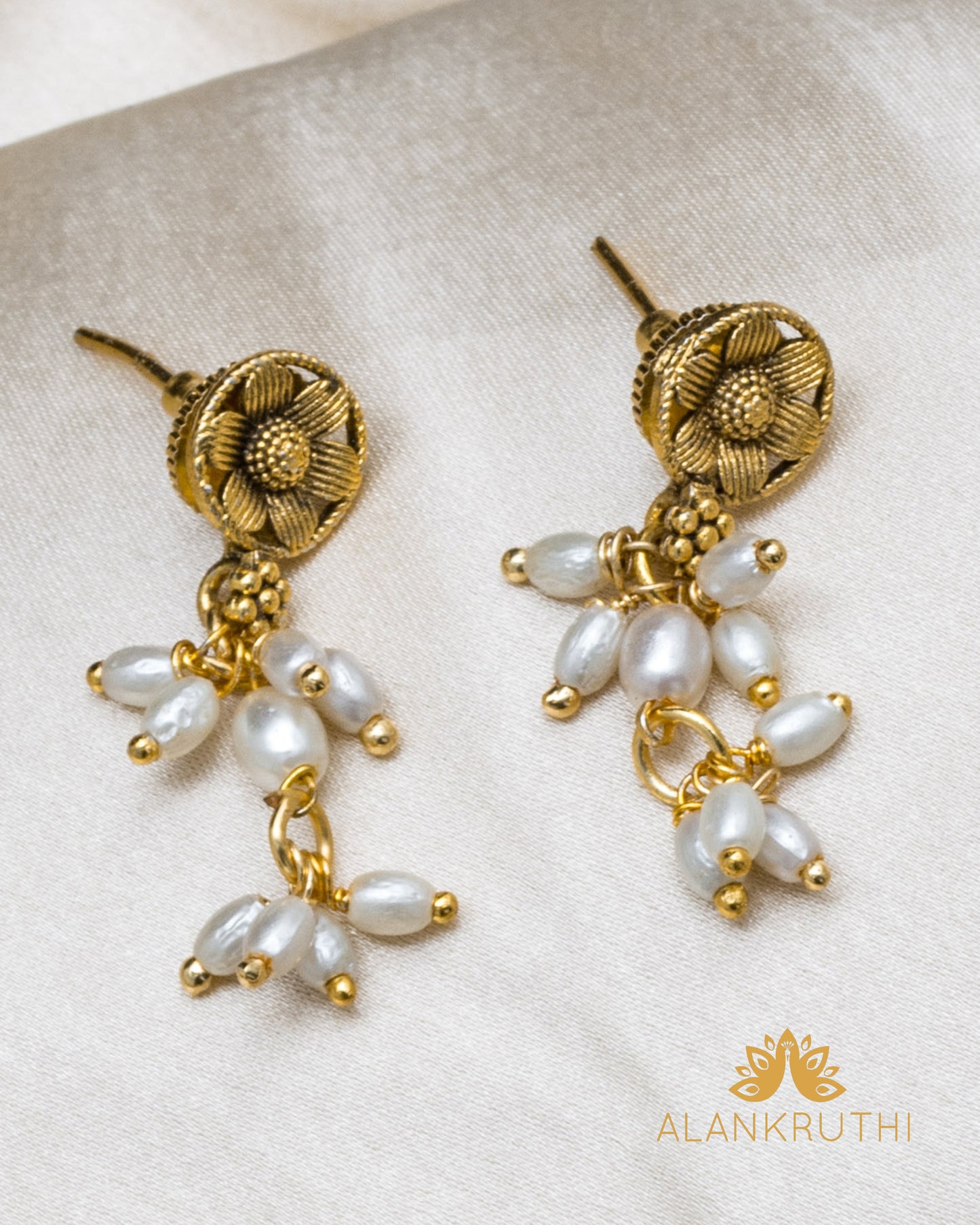 Antique Necklace Set