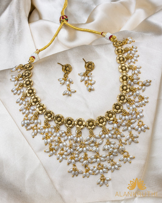 Antique Necklace Set