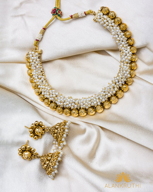 Antique Necklace Set