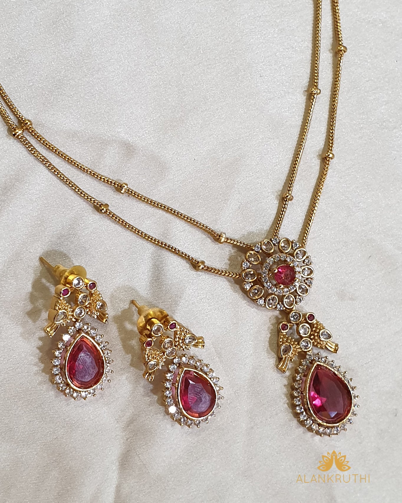 Cz Antique Chain Pendant Set