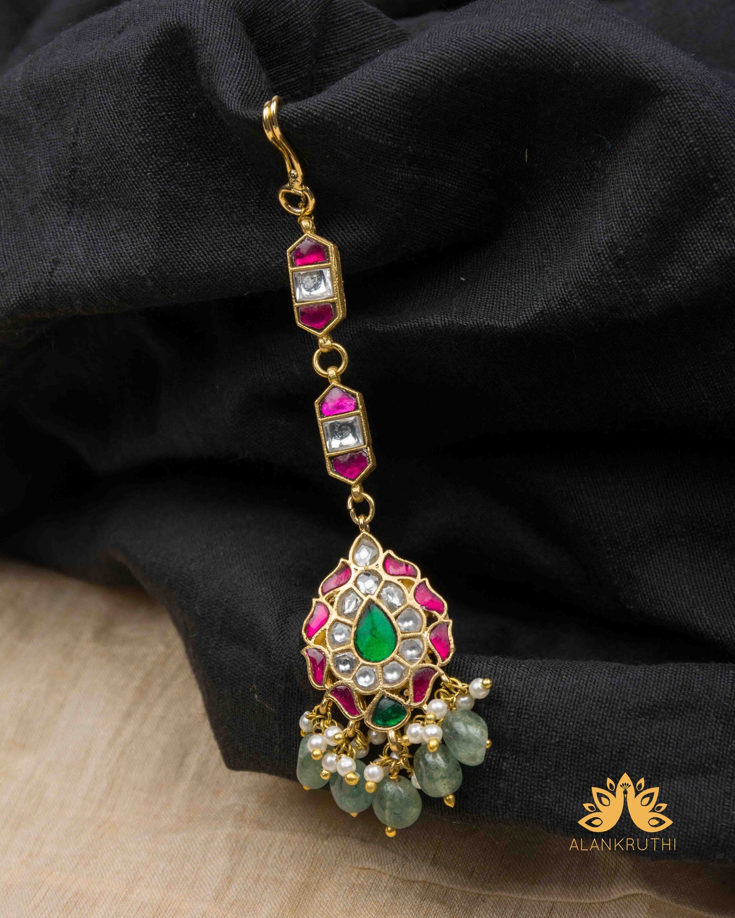 Antique Jadau Maang Tikka