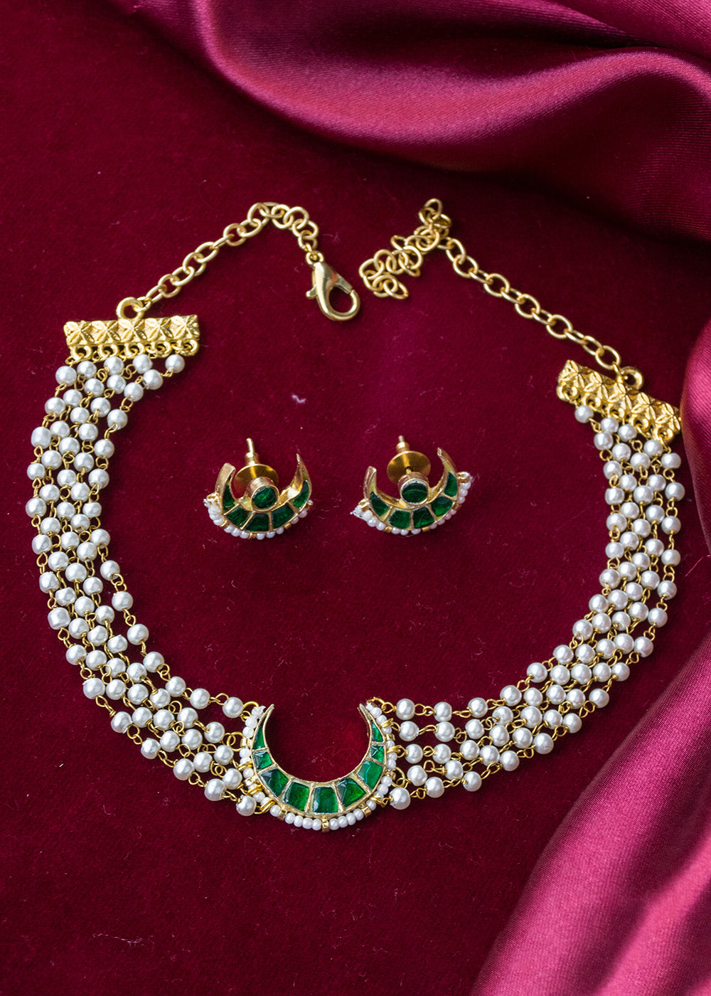 Antique Jadau Green Stone Pearl Choker Set